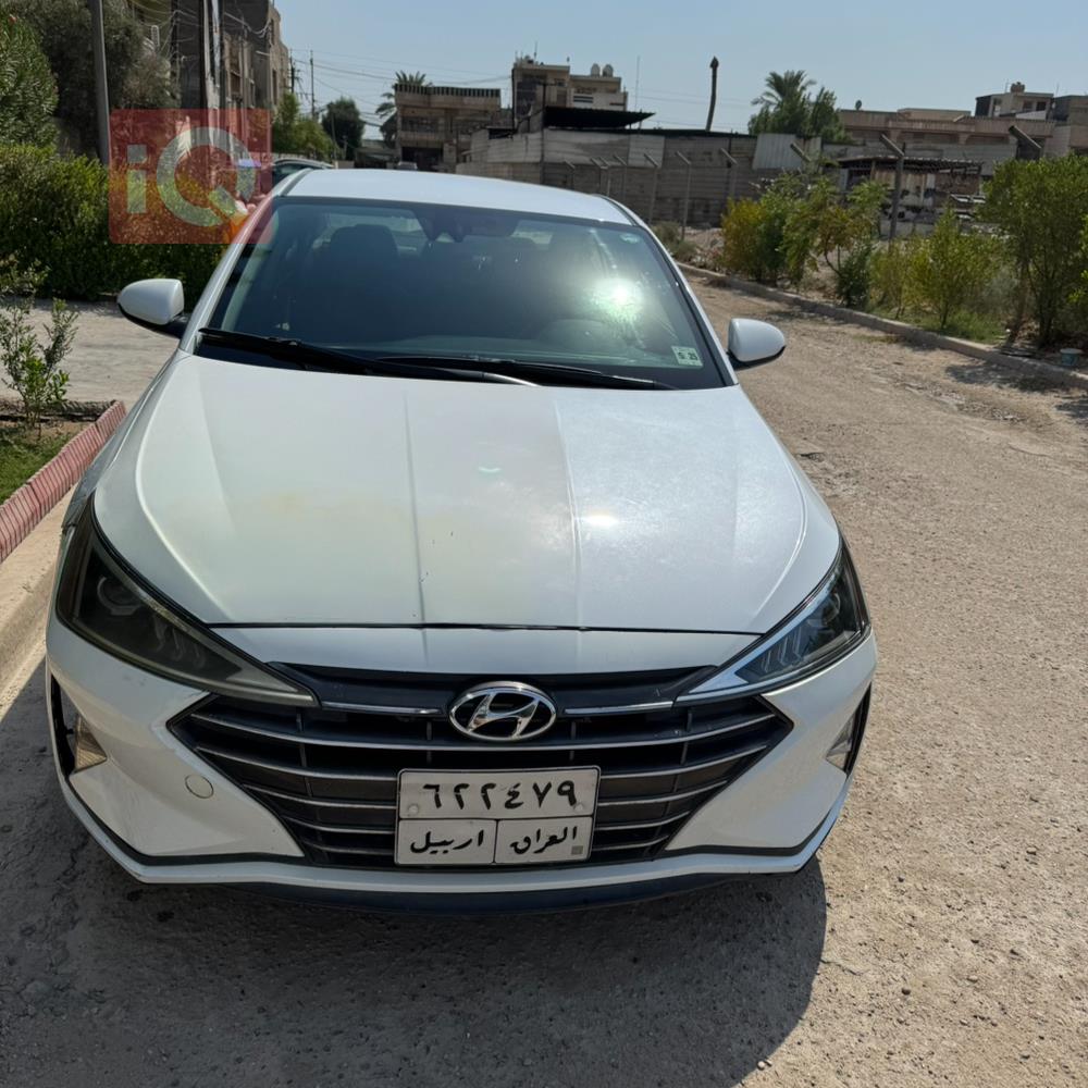 هیوندای ئەلەنترا
